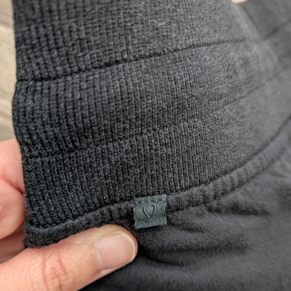 Lululemon Black Jogger Sweatpants CA 35801/ RN 106259/08 - Picture 2 of 9